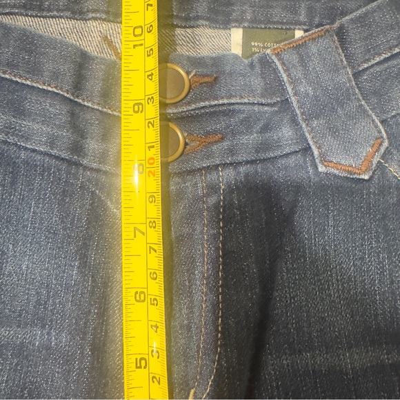 Eddie Bauer Women’s Curvy Fit Jeans | Size 10 - Picture 6 of 8